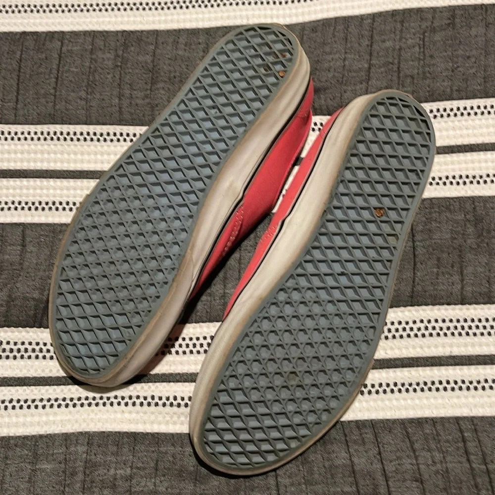 Vans - Picture 6 of 6